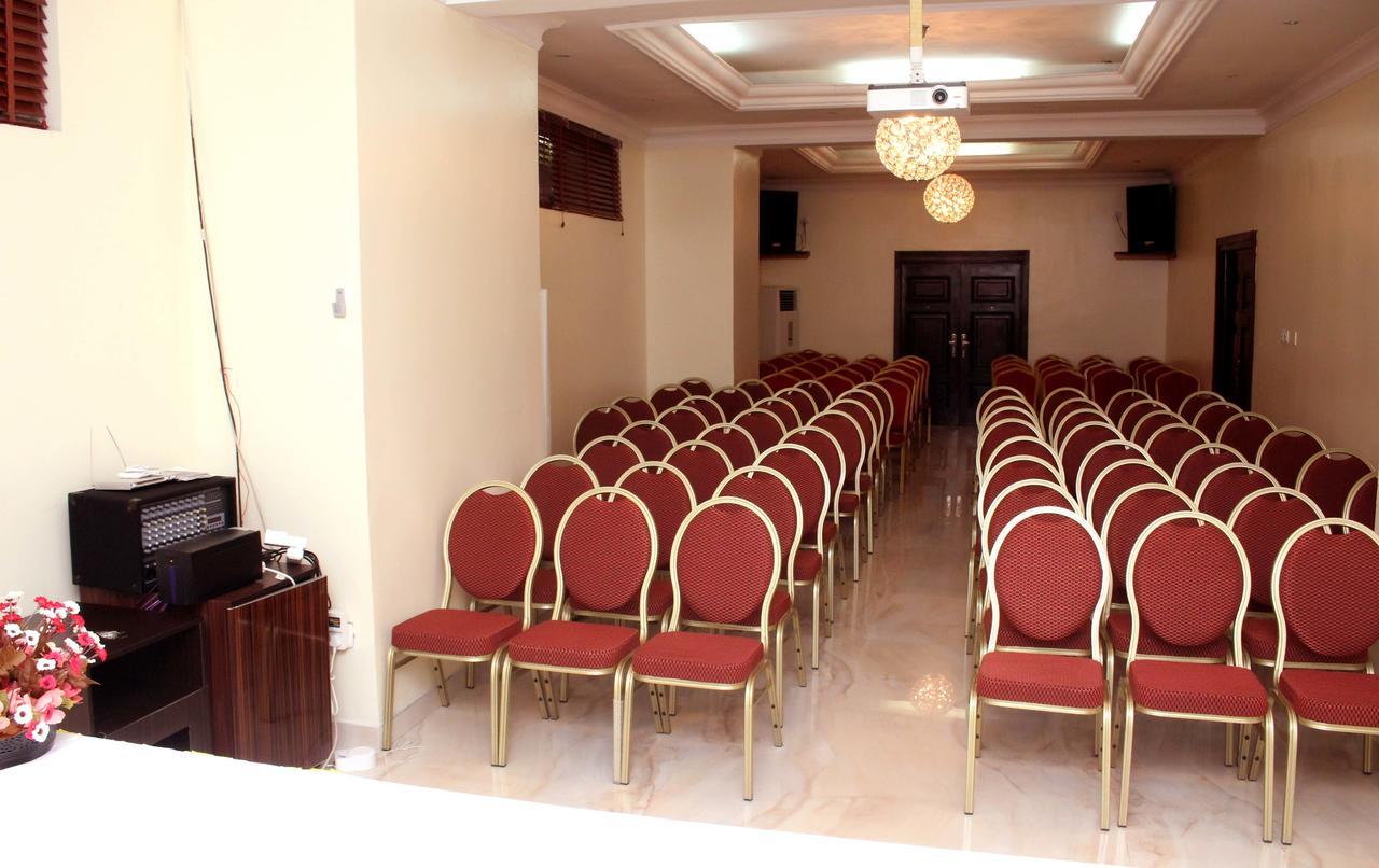 Watercress Hotels And Event Ikeja Exterior foto