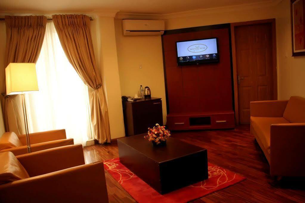 Watercress Hotels And Event Ikeja Exterior foto